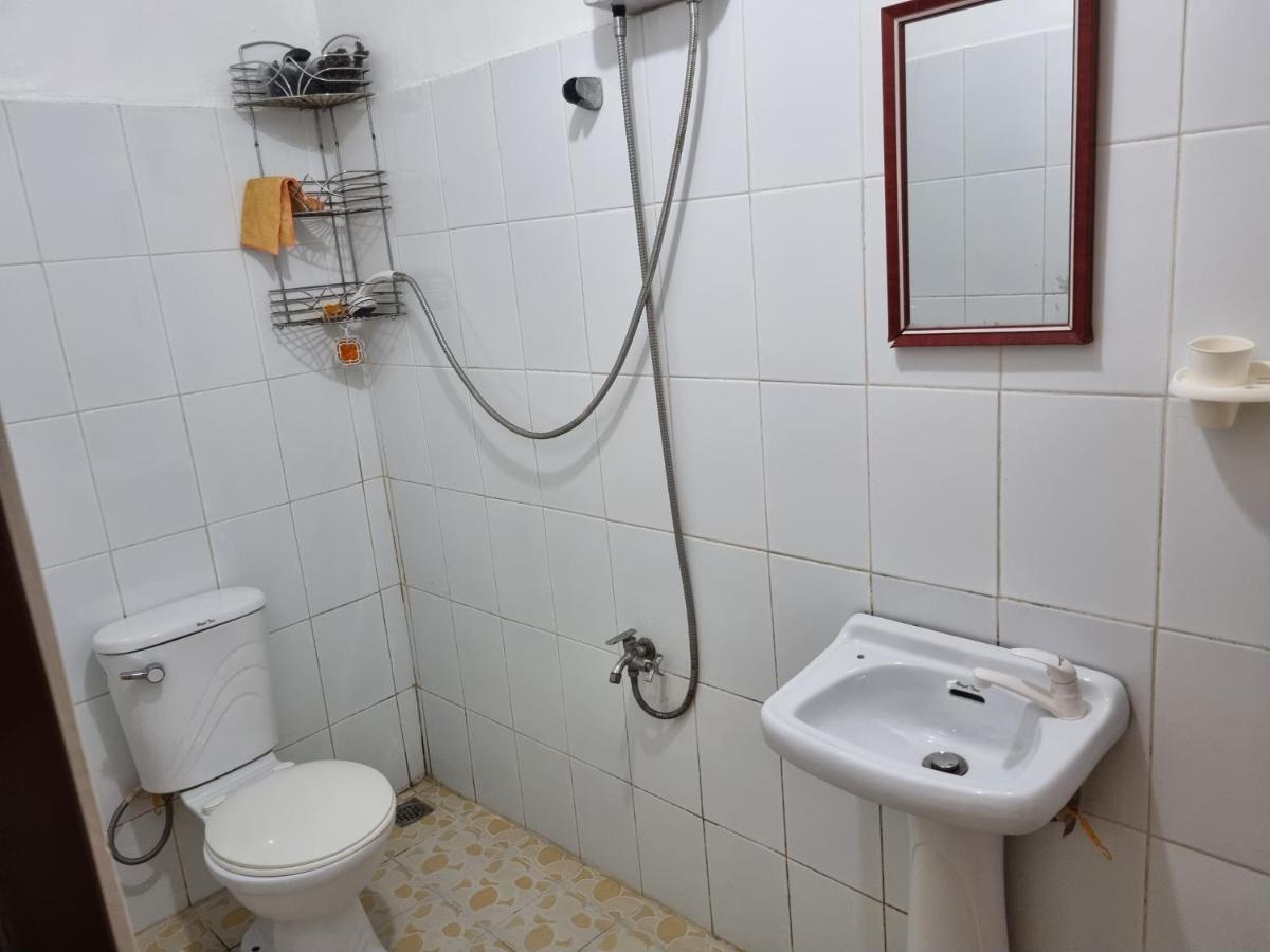 Southpoint Hostel Моалбоал Екстериор снимка