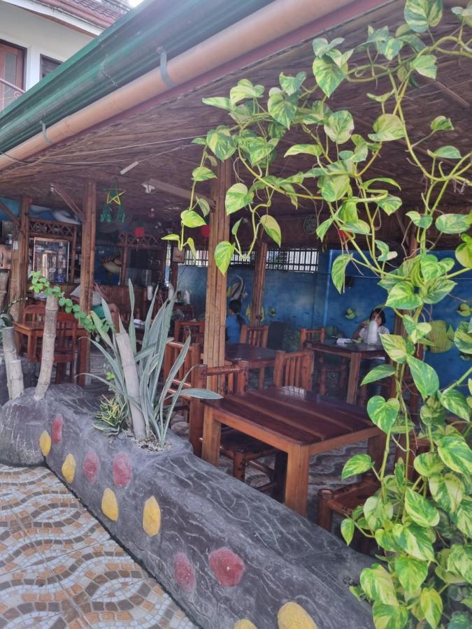 Southpoint Hostel Моалбоал Екстериор снимка
