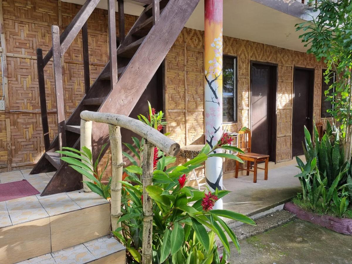 Southpoint Hostel Моалбоал Екстериор снимка