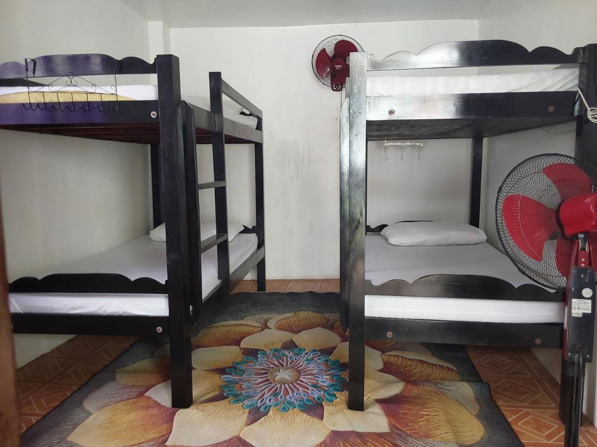 Southpoint Hostel Моалбоал Екстериор снимка